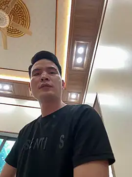 Snapshot of duylonghot chatting on February 22, 2:02 am duylonghot online show from February 22, 2:02 am