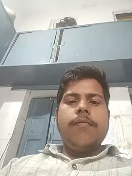 Snapshot of _kartikey__07sep chatting on February 28, 2:40 pm kartikey 07sep online show from February 28, 2:40 pm