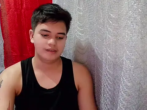 Snapshot of urbigcutienasio chatting on April 3, 3:10 pm urbigcutienasio online show from April 3, 3:10 pm