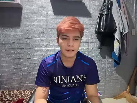 urbigcutienasio online show from June 26, 8:19 am