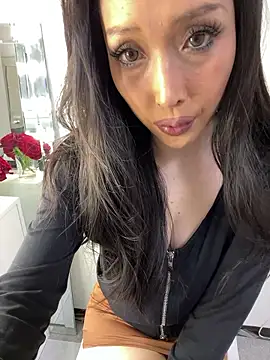 Snapshot of Juria_na chatting on March 1, 6:04 am Juria na online show from March 1, 6:04 am