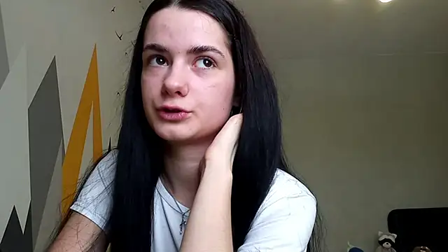 Snapshot of TuFoth chatting on February 22, 7:08 am TuFoth online show from February 22, 7:08 am