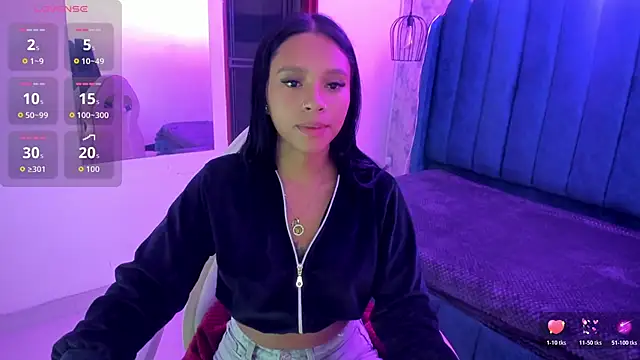 miiaboss  online show from May 21, 10:44 am