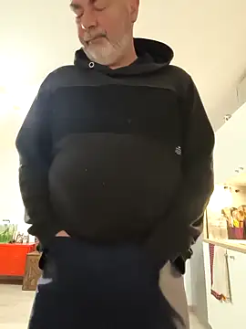 eruzam59000 online show from April 12, 5:34 am