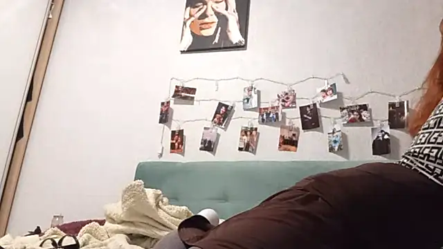 DizzyRina online show from March 1, 3:47 pm