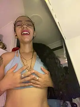 Maluxx333 online show from July 17, 1:34 am