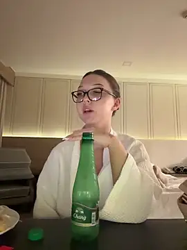 Snapshot of Bellesweett chatting on February 28, 4:30 pm Bellesweett online show from February 28, 4:30 pm