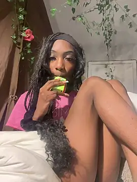 Snapshot of auraa_aa chatting on February 25, 12:20 am auraa aa online show from February 25, 12:20 am