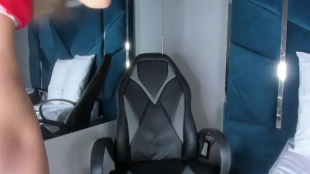 Keitty Rose online show from February 25, 6:39 pm