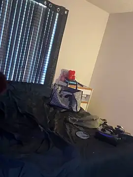 wavywavy12 online show from March 19, 7:51 pm