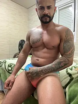 Snapshot of morenotatudo18cm chatting on February 25, 3:27 am morenotatudo18cm online show from February 25, 3:27 am