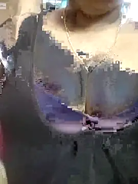 Snapshot of janu_telugusexy chatting on February 27, 1:11 pm janu telugusexy online show from February 27, 1:11 pm