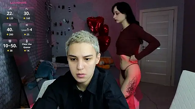 LuxuryLoverss online show from March 9, 11:03 am