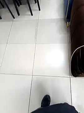 Snapshot of KADINDELISI34 chatting on February 28, 8:04 am KADINDELISI34 online show from February 28, 8:04 am