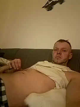 Snapshot of Greg1109 chatting on February 26, 10:20 pm Greg1109 online show from February 26, 10:20 pm