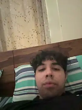 Snapshot of lucasmaxtoy chatting on March 15, 8:42 am lucasmaxtoy online show from March 15, 8:42 am