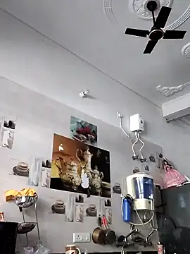 Snapshot of Rimpa_112 chatting on February 26, 5:28 am Rimpa 112 online show from February 26, 5:28 am