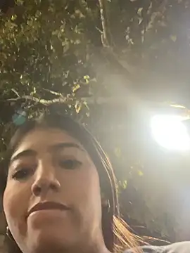 Snapshot of Sexy_mia_outdoors chatting on March 4, 11:55 pm Sexy mia outdoors online show from March 4, 11:55 pm