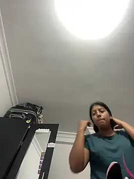 Sexy mia outdoors online show from April 21, 8:09 am