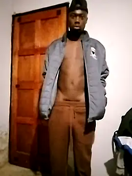 Snapshot of CrazyDickasss chatting on February 24, 3:15 am CrazyDickasss online show from February 24, 3:15 am