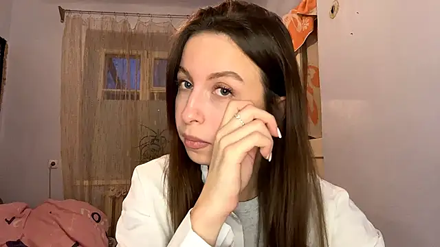 Lianacutesoules online show from February 25, 4:05 pm