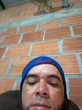 Snapshot of josek1234 chatting on March 13, 10:38 pm josek1234 online show from March 13, 10:38 pm