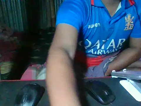 Snapshot of BestDick2910 chatting on March 27, 10:37 am BestDick2910 online show from March 27, 10:37 am