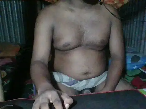 Snapshot of BestDick2910 chatting on April 23, 7:27 pm BestDick2910 online show from April 23, 7:27 pm