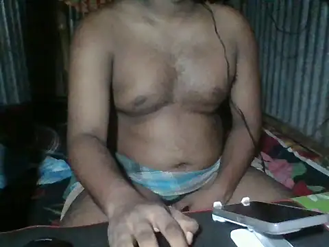 Snapshot of BestDick2910 chatting on April 27, 5:55 pm BestDick2910 online show from April 27, 5:55 pm
