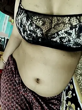 Snapshot of sexybhabilovely chatting on March 12, 7:47 am sexybhabilovely online show from March 12, 7:47 am