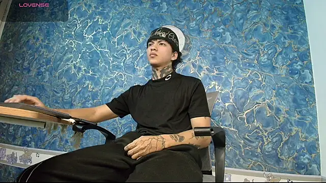 Tessarion Black online show from March 27, 4:18 am