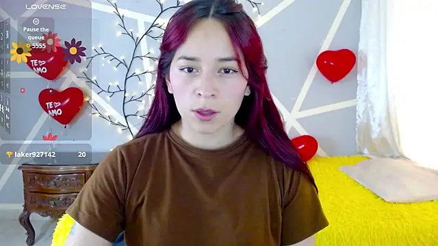 Liore Vance online show from February 28, 7:15 pm