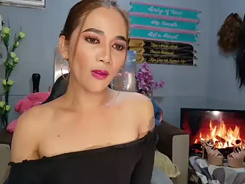 Snapshot of Demonsfuck chatting on June 14, 11:18 pm Demonsfuck online show from June 14, 11:18 pm