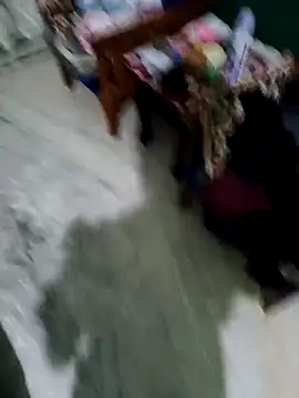 Snapshot of freakingcock27 chatting on February 28, 10:16 am freakingcock27 online show from February 28, 10:16 am