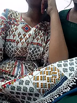 Snapshot of mahi_55q chatting on February 23, 7:17 am mahi 55q online show from February 23, 7:17 am