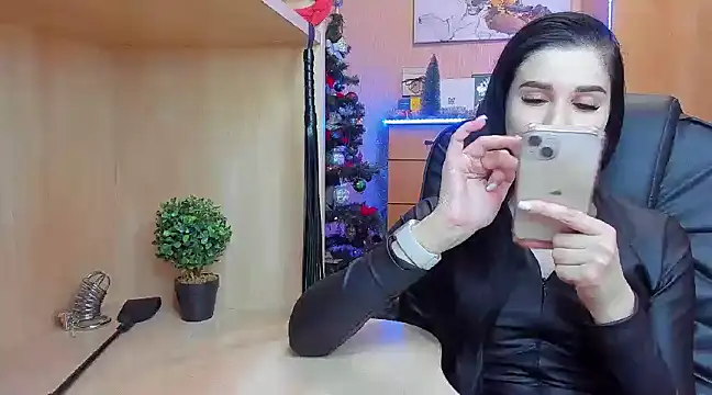 KristiTopxx online show from December 19, 8:13 pm