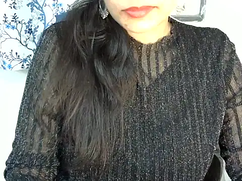 Neha Sharma2 online show from July 4, 1:28 pm