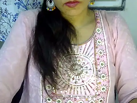 Neha Sharma2 online show from July 12, 1:46 pm