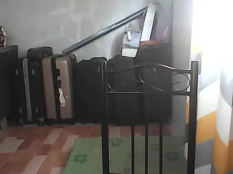 Snapshot of sweet_lhyn chatting on March 2, 5:08 am sweet lhyn online show from March 2, 5:08 am