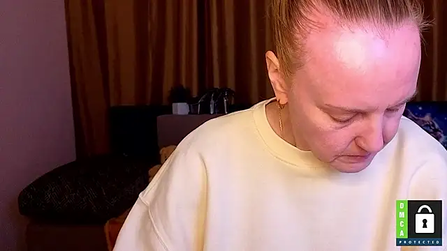 Snapshot of Bella_soulmate chatting on March 12, 12:22 pm Bella soulmate online show from March 12, 12:22 pm