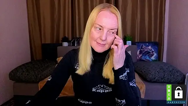 Snapshot of Bella_soulmate chatting on March 22, 12:30 pm Bella soulmate online show from March 22, 12:30 pm