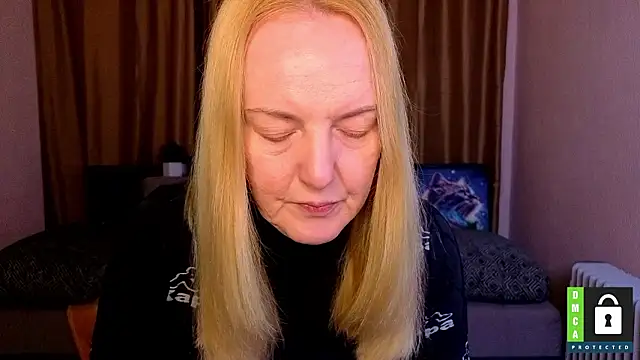 Snapshot of Bella_soulmate chatting on March 28, 6:24 am Bella soulmate online show from March 28, 6:24 am