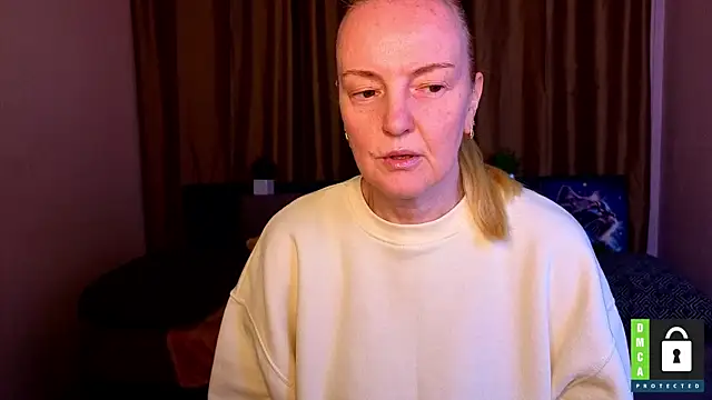 Snapshot of Bella_soulmate chatting on April 9, 11:26 am Bella soulmate online show from April 9, 11:26 am