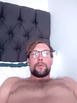 GaryJohnson79 online show from July 8, 10:09 am
