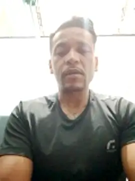 Snapshot of Rodr_go14 chatting on June 20, 10:18 am Rodr go14 online show from June 20, 10:18 am