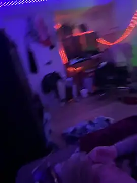 Snapshot of LaurenRae_x chatting on March 2, 4:03 pm LaurenRae x online show from March 2, 4:03 pm