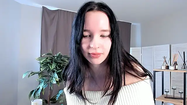 Snapshot of DeannSpatafore chatting on March 23, 5:44 am DeannSpatafore online show from March 23, 5:44 am