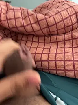 Snapshot of bigcok356 chatting on February 24, 4:16 pm bigcok356 online show from February 24, 4:16 pm