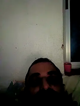 Snapshot of arya94 chatting on May 4, 2:02 pm arya94 online show from May 4, 2:02 pm