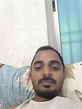 Snapshot of arya94 chatting on May 11, 11:38 am arya94 online show from May 11, 11:38 am